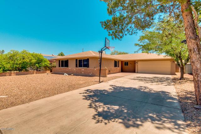 1646 E Del Rio Dr
