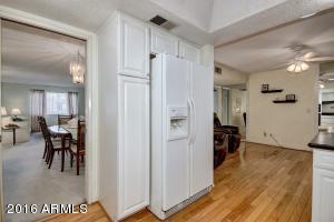 2144 E Donner Dr