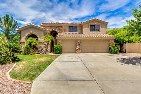 130 W Cardinal Way