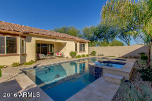 2921 E Iris Dr