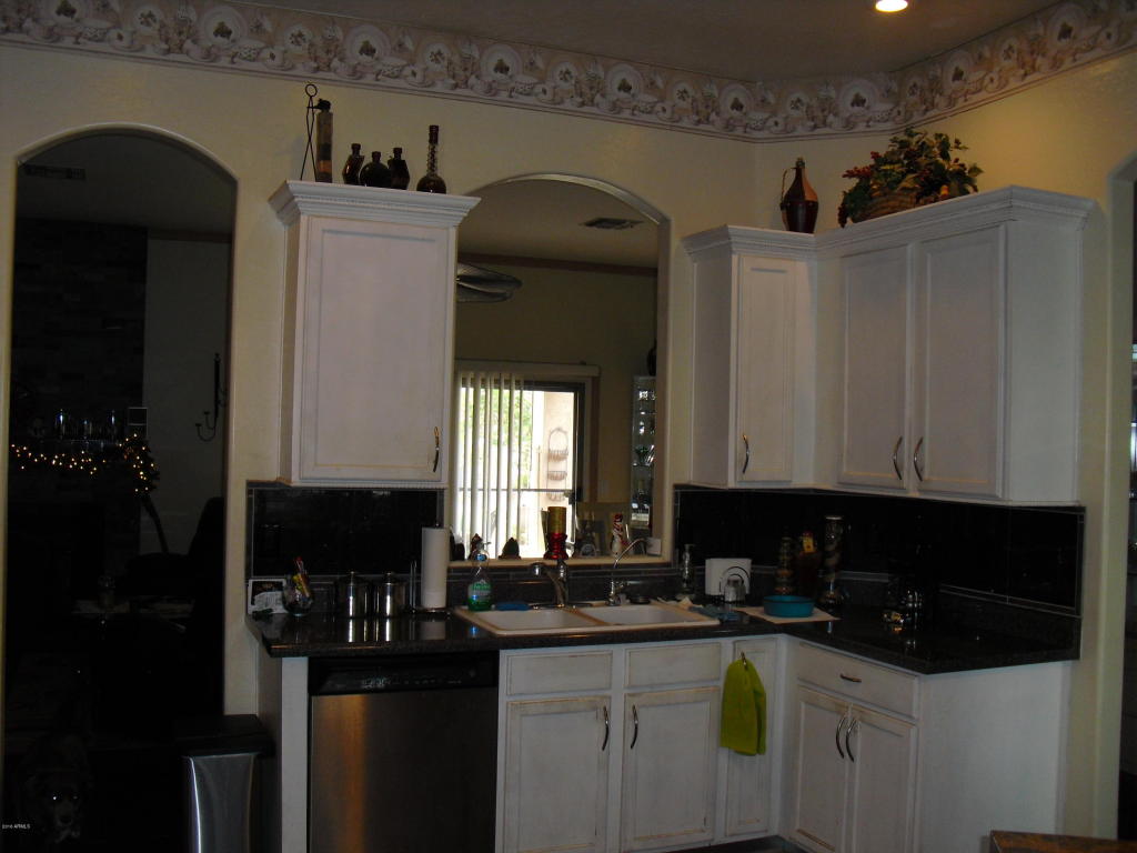 647 E Ranch Rd