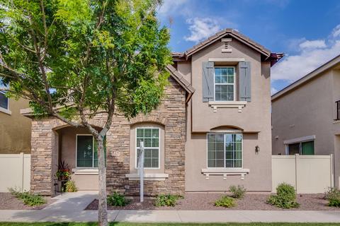 3871 E Sabra Ln