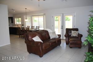 For Sale: 2197 E Cathy Ct Gilbert, AZ 85296