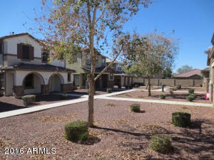 For Sale: 1328 S Loback Ln Gilbert, AZ 85296