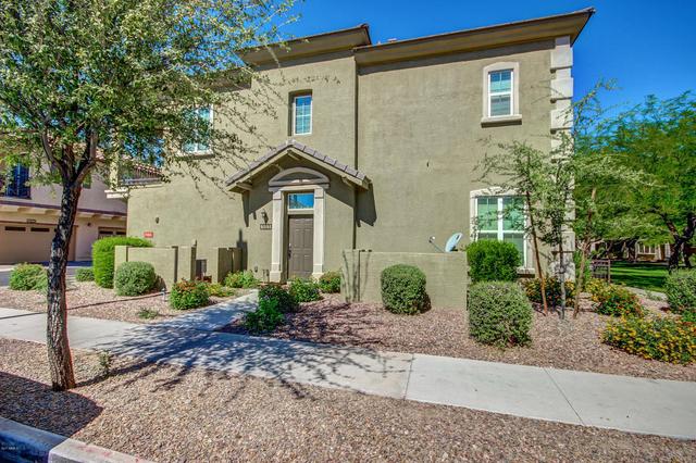 4434 E Los Altos Dr