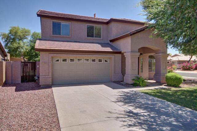 3241 E Wildhorse Dr