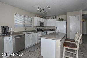 For Sale: 3328 E Derringer Way Gilbert, AZ 85297