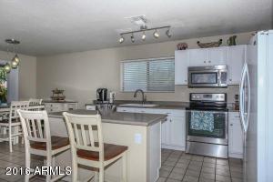 For Sale: 3328 E Derringer Way Gilbert, AZ 85297