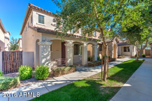 3875 E Santa Fe Ln