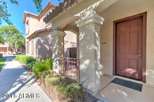 3875 E Santa Fe Ln