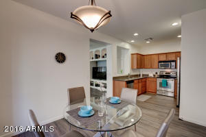 3875 E Santa Fe Ln
