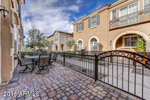 4762 E Portola Valley Dr #102