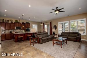 For Sale: 1856 E Azalea Ct Gilbert, AZ 85298