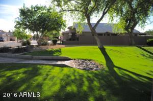 5281 W Frier Dr, Glendale AZ 85301