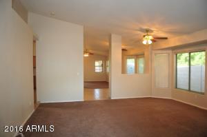 5281 W Frier Dr, Glendale AZ 85301