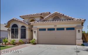For Sale: 5766 W Seldon Ln Glendale, AZ 85302