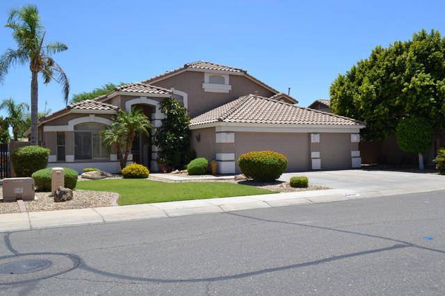 21104 N 74 Ln