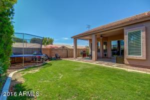 For Sale: 3879 W Saguaro Park Ln Glendale, AZ 85310