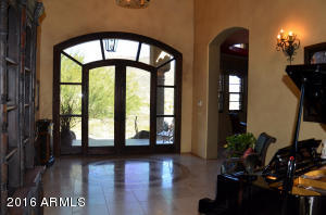 6217 W Saguaro Park Ln
