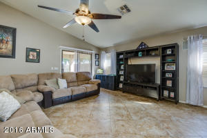 505 S 125th Ave