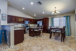 505 S 125th Ave