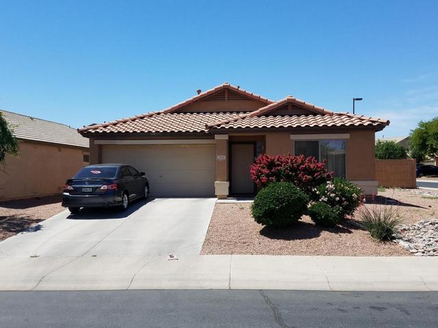 2020 S 160th Dr