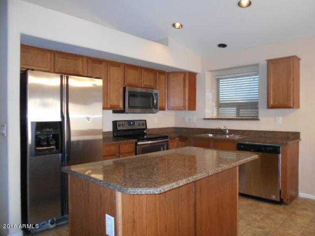 5417 W Coles Rd