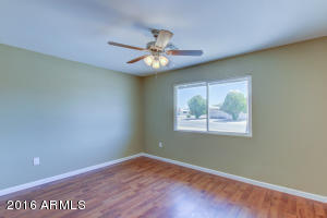 11232 N Balboa Dr