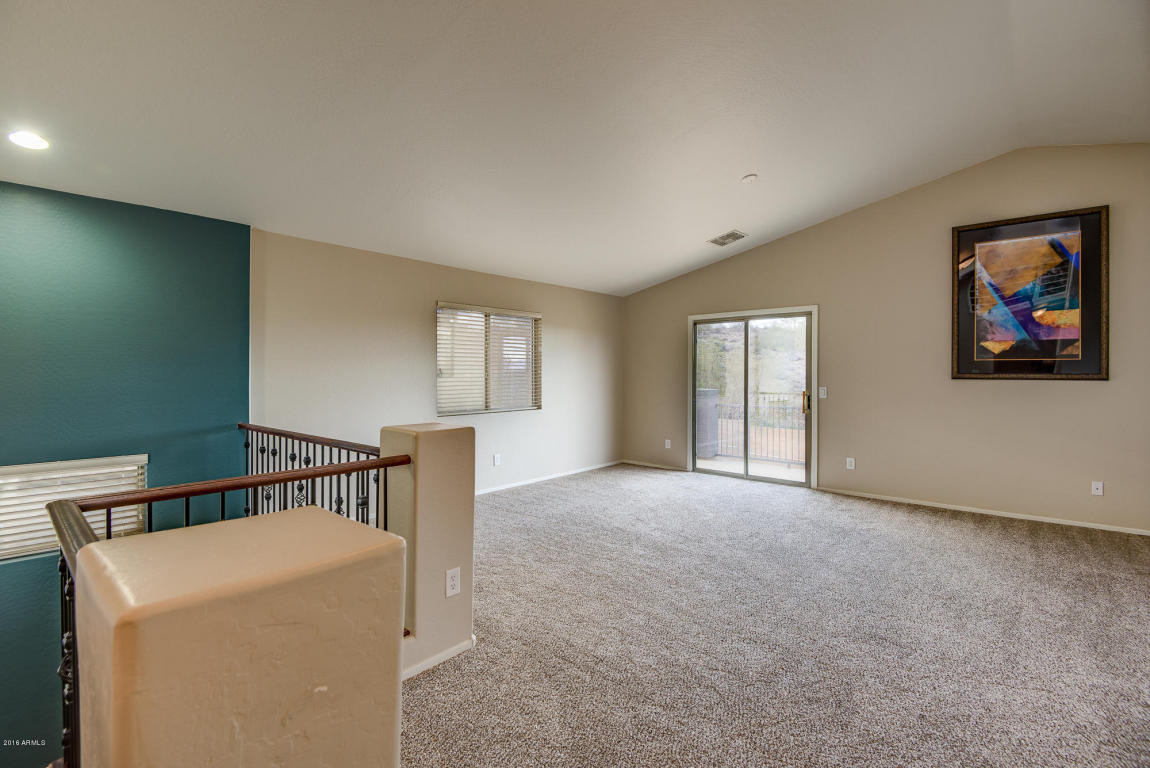 11738 W Calle Lejos --