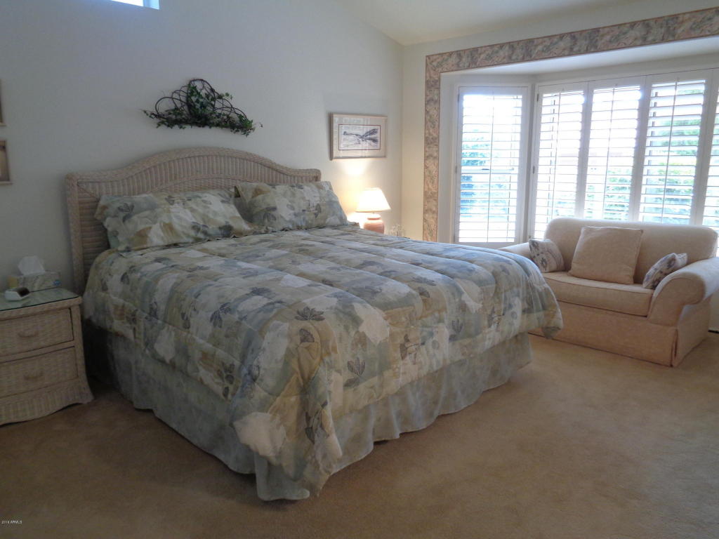 14039 W Blackgold Ln