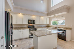 For Sale: 10821 W Palm Ln Avondale, AZ 85392