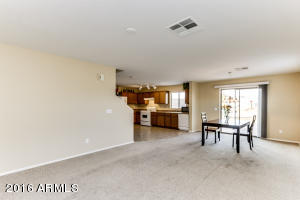30422 W Verde Ln