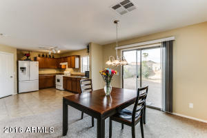 30422 W Verde Ln