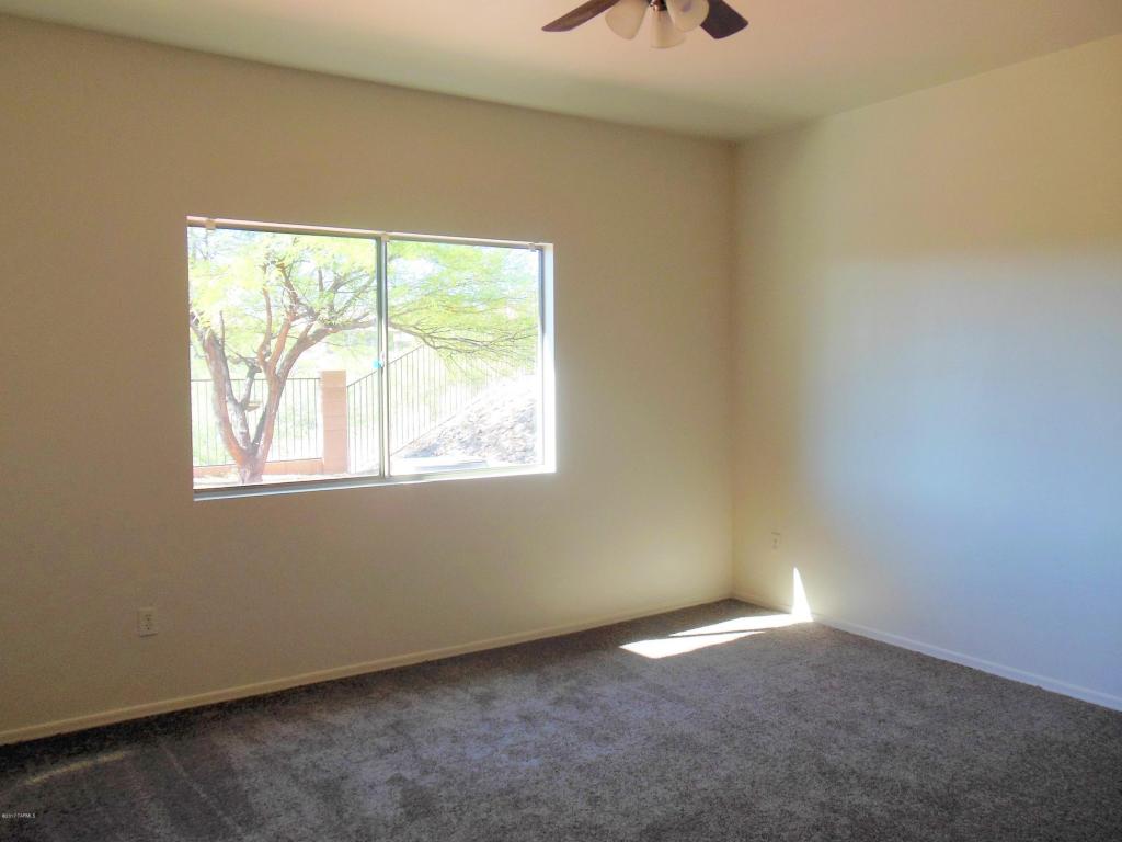 287 E La Cuesta Dr
