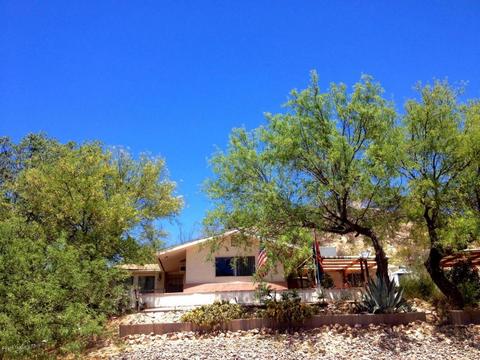 1892 N Pinto Ln