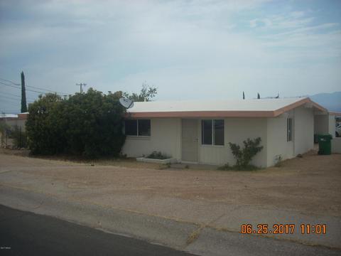 635 W Webb Dr