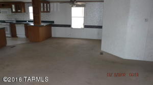 17675 W Wolcott Ln