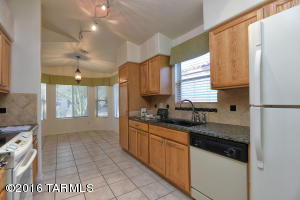 5563 W Peaceful Dove Pl