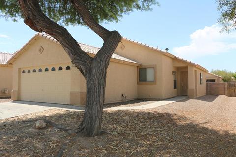 5224 N Pueblo Villas