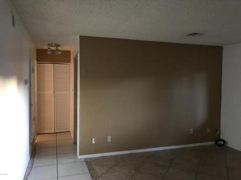 1577 W Aztec