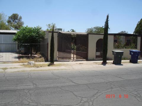 850 W Calle Francita