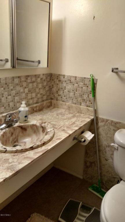 1360 S Avenida Polar #104