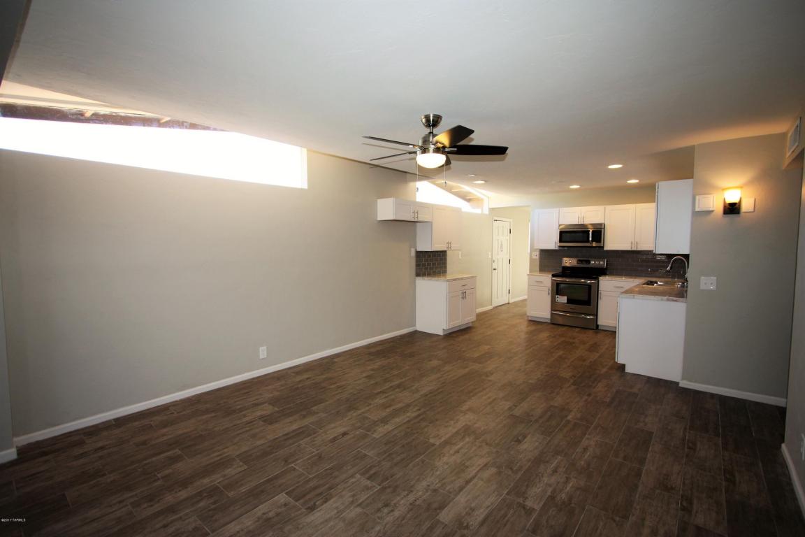 5701 E Glenn St #126