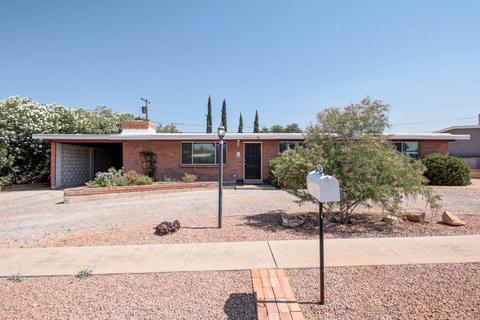 5241 E Rosewood St