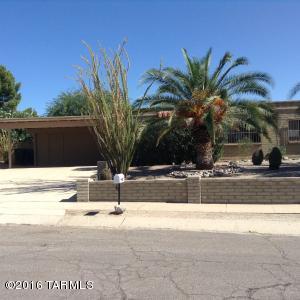9840 E Mary Dr