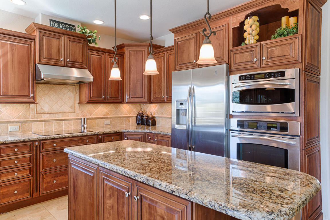 276 W Sugar Loaf Rd