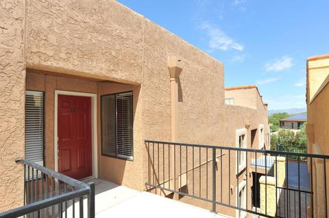 8255 N Oracle Rd #201