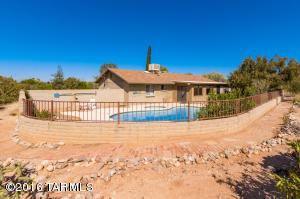 For Sale: 11920 N Joi Dr Tucson, AZ 85737
