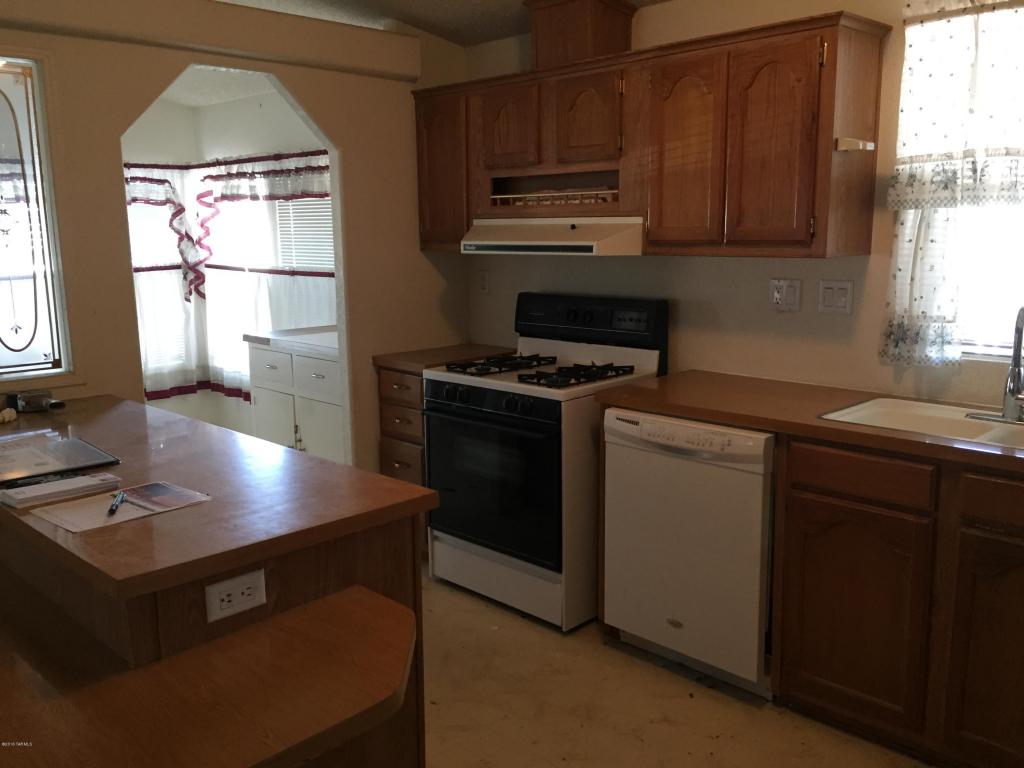 3575 W Mango Cir
