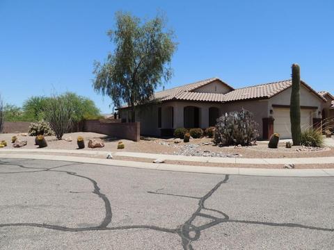 8909 N Morning Breeze Dr